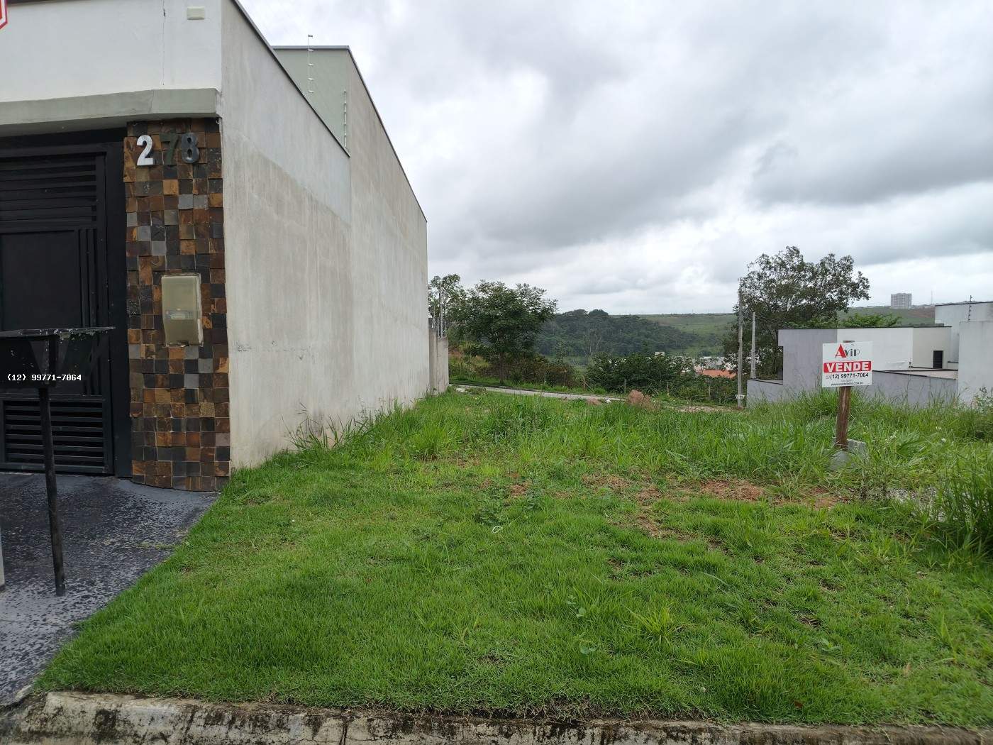 Terreno, 180 m² - Foto 1